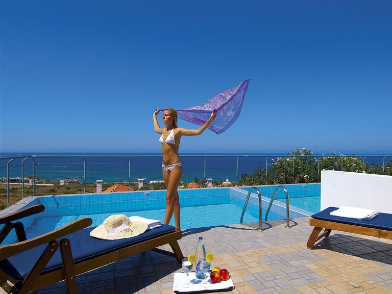 Golden Villas - Hotel Apartments & Villas Herszonisszosz Kültér fotó