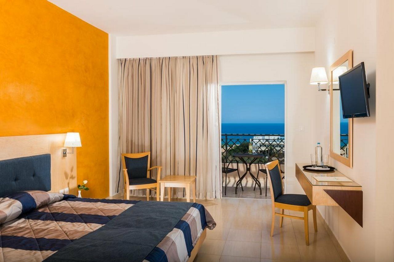 Golden Villas - Hotel Apartments & Villas Herszonisszosz Kültér fotó